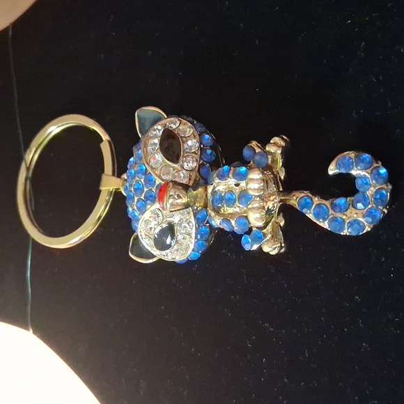 Bling Rhinestone Fox 🦊 Key Ring - Picture 2 of 9